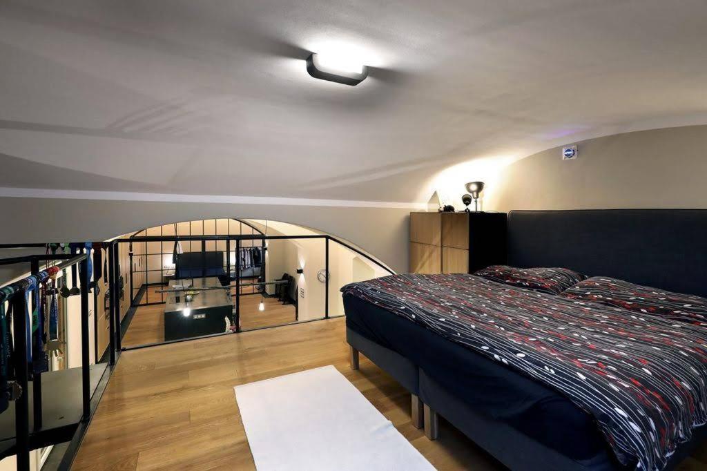 Design Loft 2 Minutes To Wenceslas Square Praag Buitenkant foto