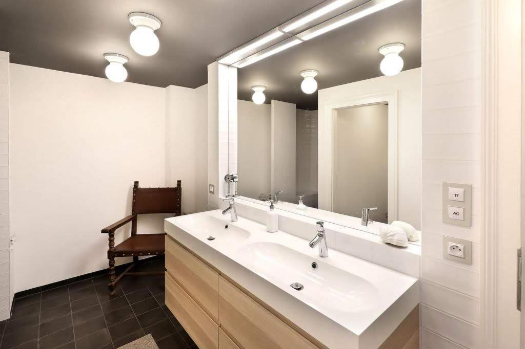Design Loft 2 Minutes To Wenceslas Square Praag Buitenkant foto