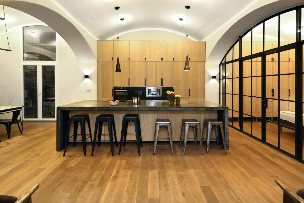 Design Loft 2 Minutes To Wenceslas Square Praag Buitenkant foto